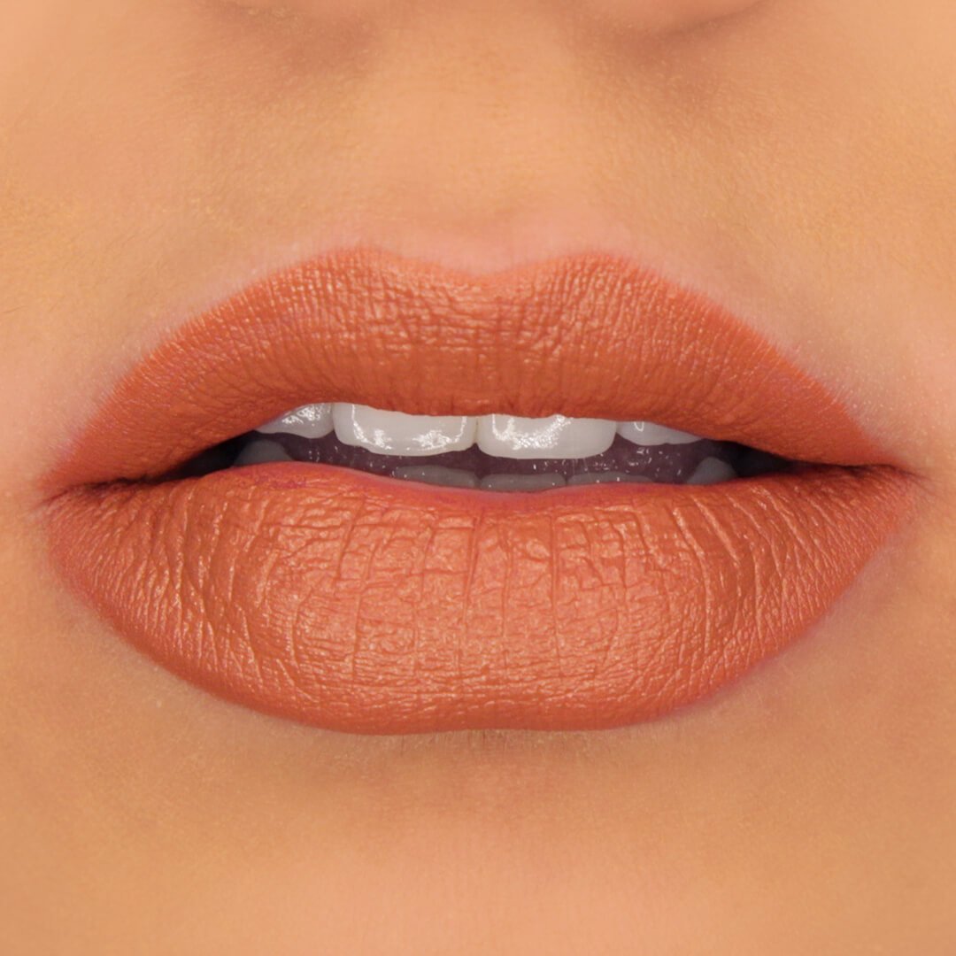 100_PURE_Cocoa_Butter_Matte_Lipstick_Mojave_on_Lips